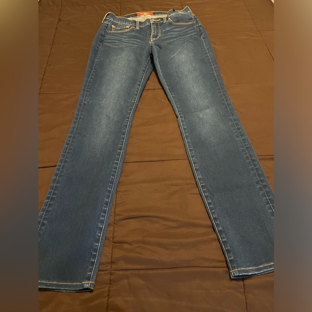 Lucky brand Sofia Straight leg size 6